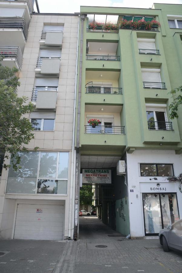 Apartment Dobraya Blue Νόβι Σαντ Εξωτερικό φωτογραφία